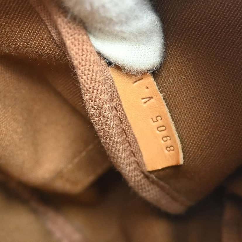 Louis Vuitton Saumur Handbag Brown Canvas Good condition - Box View