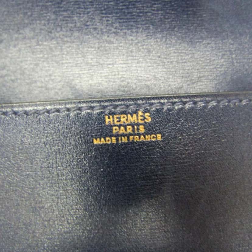 Hermès Pochette Green Belt Bag Navy Leather Good condition - Model View