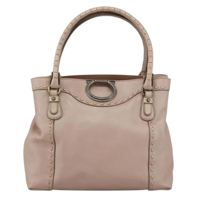 Salvatore Ferragamo Gancini handbag Beige Leather Good condition - Front View