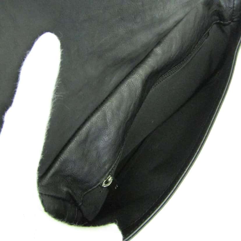 Chanel Paris-Dallas Boy Flap Bag Black Leather Good condition - Inside View