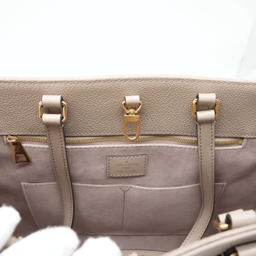 Louis Vuitton Monogram Empreinte Onthego MM Tote Bag M45607 Beige Leather Very good condition - Box View