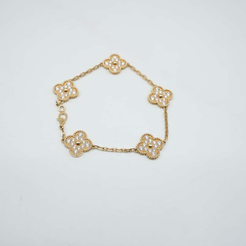Van Cleef & Arpels  Vintage Alhambra bracelet, 5 motifs with Diamonds Gold Gold Good condition - Model View