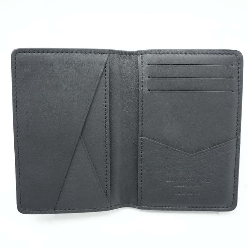 Louis Vuitton Blason Organizer de Poche Card Case Calfskin Black Pharrell Williams Limited Black Leather Good condition - Inside View
