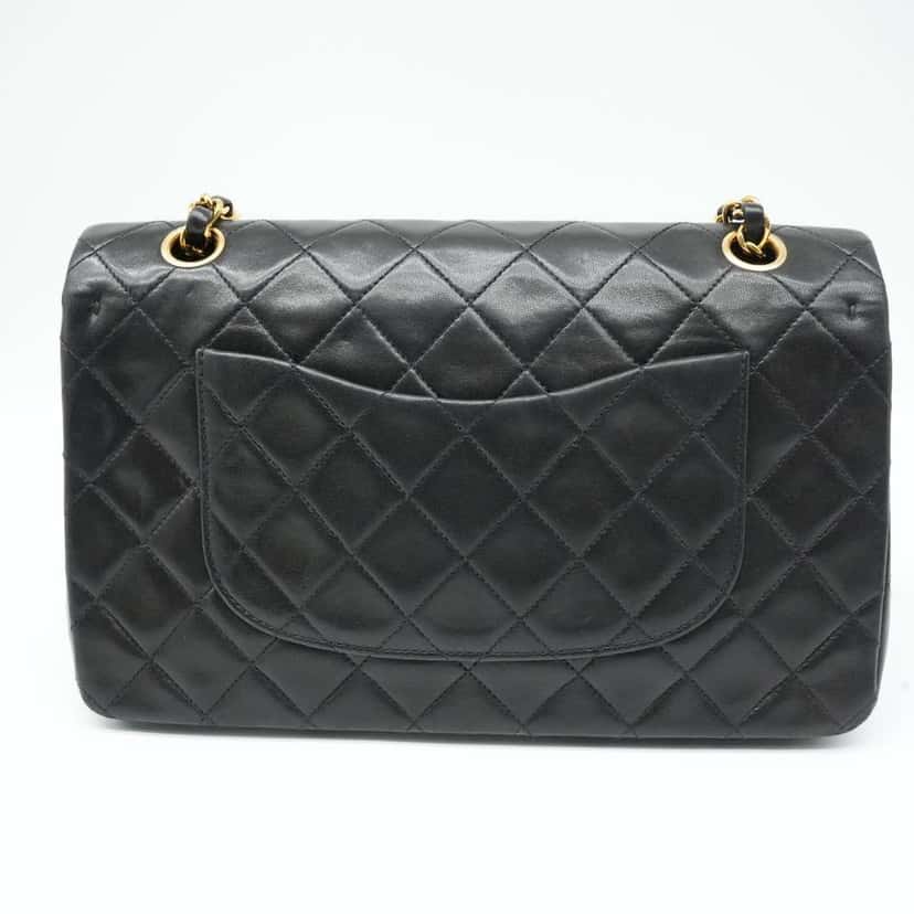 Chanel Classic Double Flap Medium 25 in Black Lambskin Leather and Gold Hardware Black Leather Good condition - Inside View