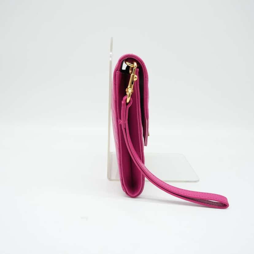 Saint Laurent Grain De Poudre Matelasse Chevron Monogram Envelope Clutch Fuxia Couture Pink Good condition - Back View