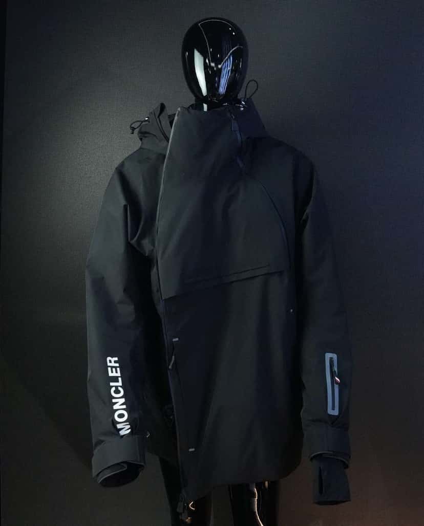 Moncler Grenoble Staz GORE-TEX Ski Jacket Black Size M Black Good condition - Back View