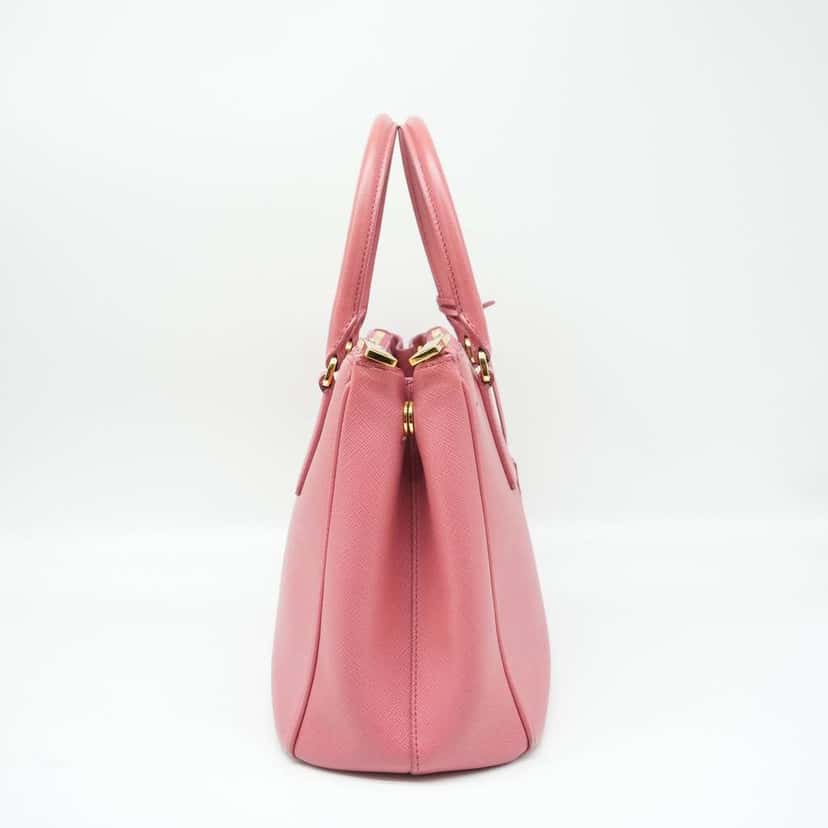 Prada Saffiano Lux Leather Medium Galleria Tote Pink Pink Fair condition - Model View