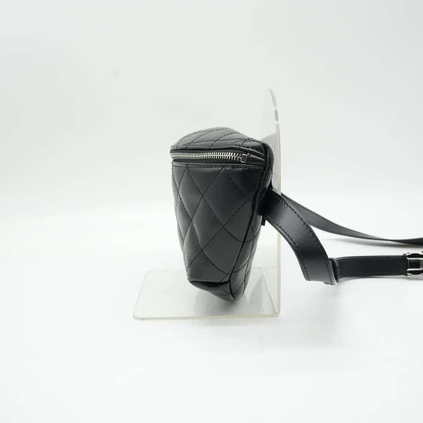 Chanel Uniform Black Quilted Waist Belt Bag Black Leather Good condition - Model View