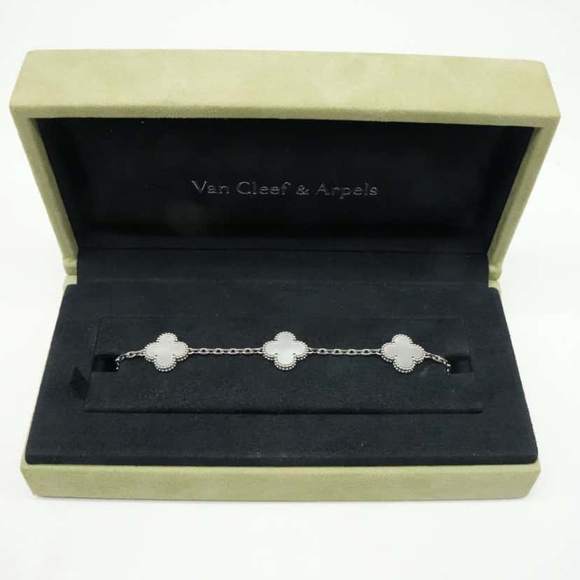 Van Cleef & Arpels Vintage Alhambra 5 Motifs Bracelet Pearl 18K White Gold VCARF48400 White White Gold Good condition - Inside View