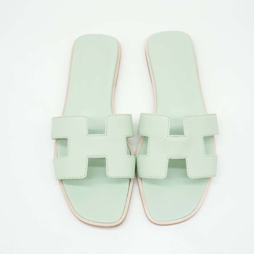 Hermès Oran Sandal Vert Jade D'Eau Epsom Size 37 Green Leather Fair condition - Back View