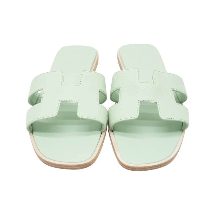 Hermès Oran Sandal Vert Jade D'Eau Epsom Size 37 Green Leather Fair condition - Front View