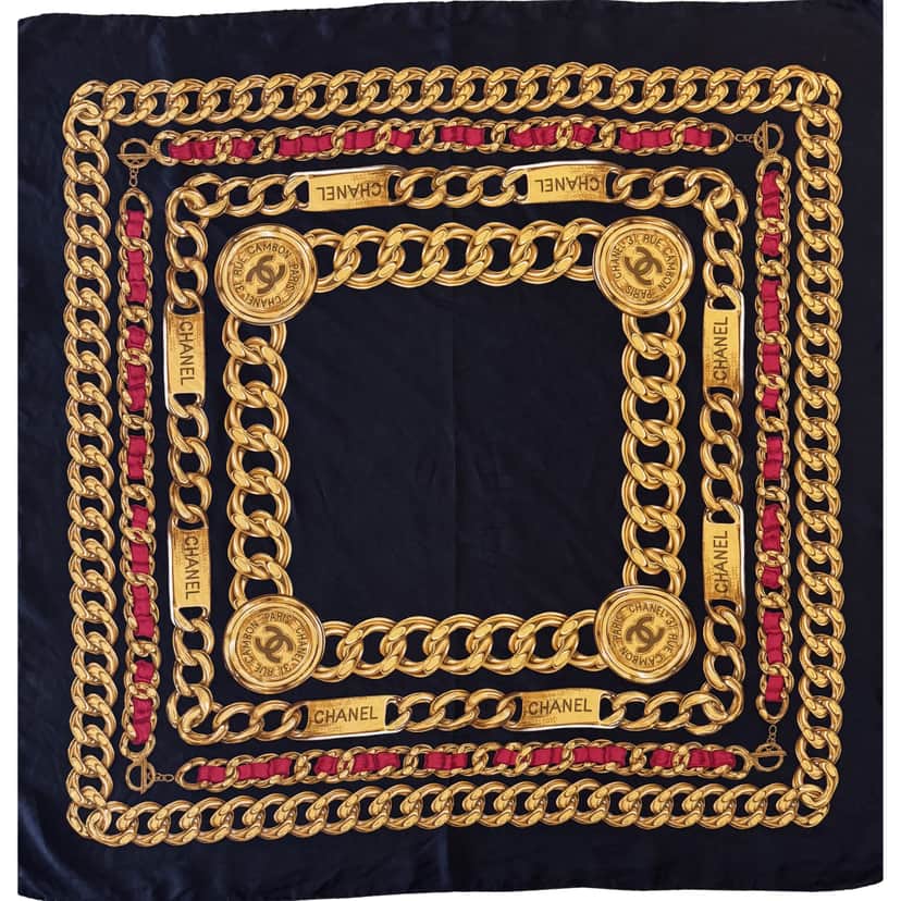 شانيل وشاح أسود وذهبي