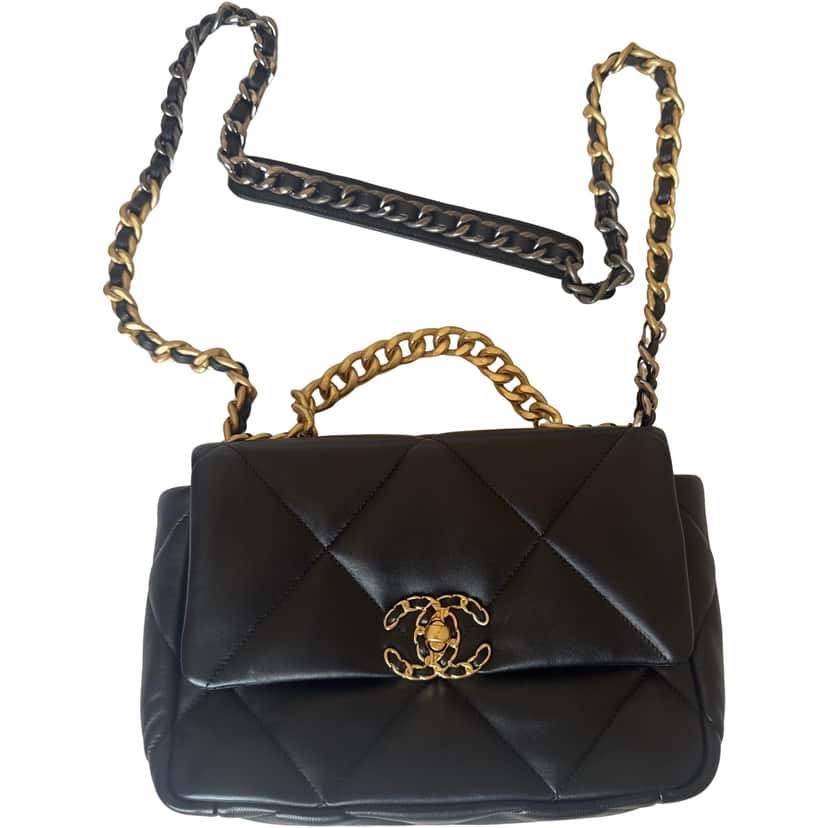 Chanel Chanel19 Medium Flap Bag Black Leather Very good condition - Front View