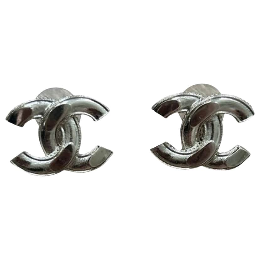 Chanel Product Gold Metal Very good condition - Front View