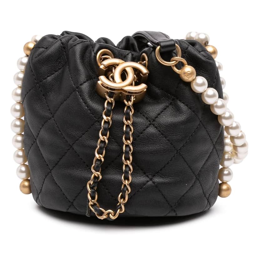 Chanel Mini Quilted Calfskin About Pearls Drawstring Bucket Bag Black Leather Very good condition - Front View