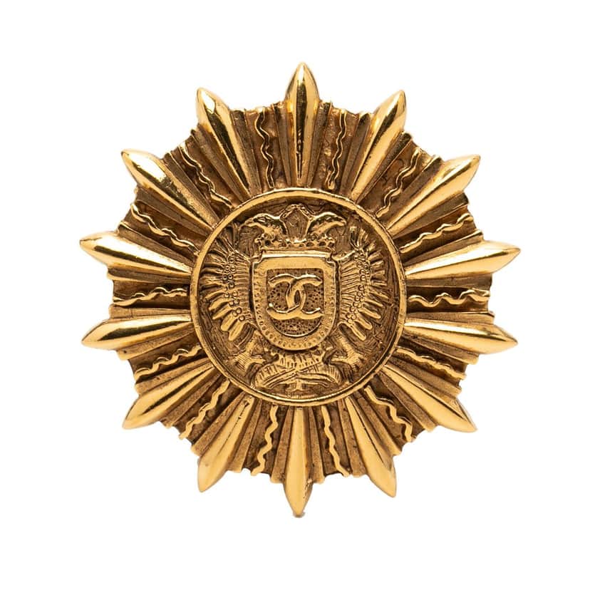 Chanel Gold Plated Sunburst Shield Brooch Gold Metal Very good condition - Front View