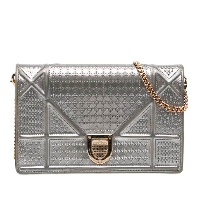 Dior Metallic Patent Microcannage Diorama Wallet on Chain Silver Leather Very good condition - Front View