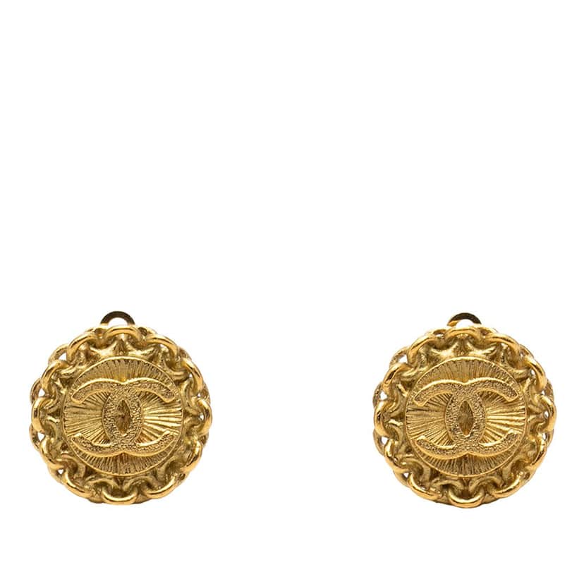 Chanel CC Gold Plated Round Clip on Earrings Gold Metal Very good condition - Front View