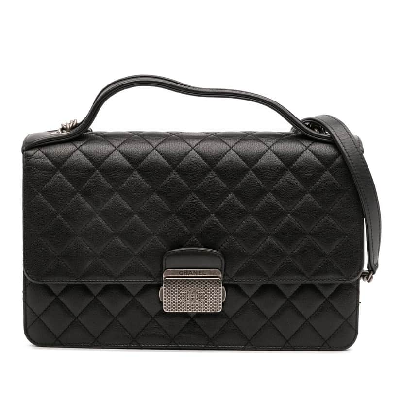 Chanel Medium Quilted Goatskin CC University Flap Black Leather Very good condition - Front View