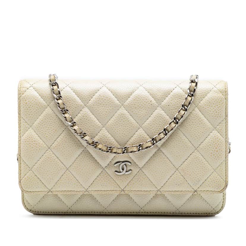Chanel CC Quilted Caviar Wallet on Chain Yellow Leather Very good condition - Front View
