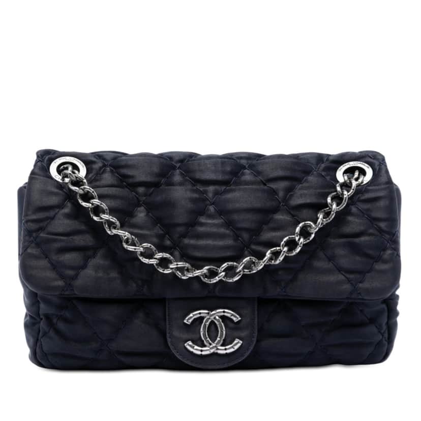 Chanel Medium CC Quilted Satin Single Flap Black Very good condition - Front View