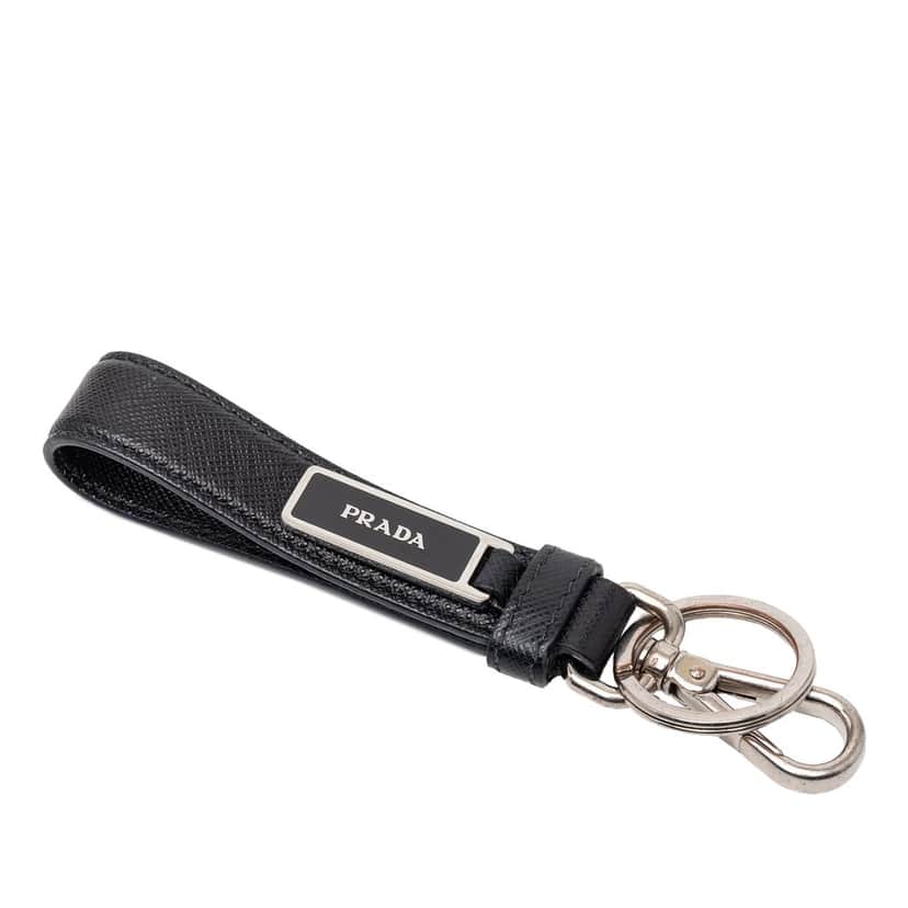 Prada Saffiano Logo Key Chain Black Leather Very good condition - Front View