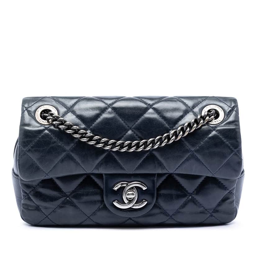 Chanel Small Glazed Calfskin Duo Color Flap Blue Leather Very good condition - Front View