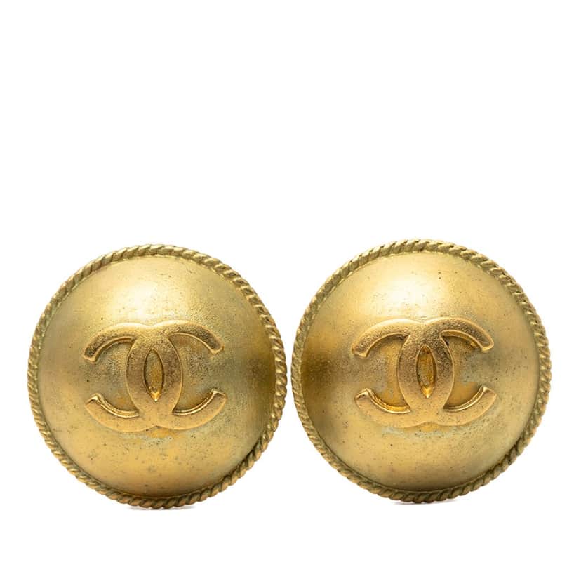 Chanel CC Gold Plated Round Clip On Earrings Gold Metal Very good condition - Front View