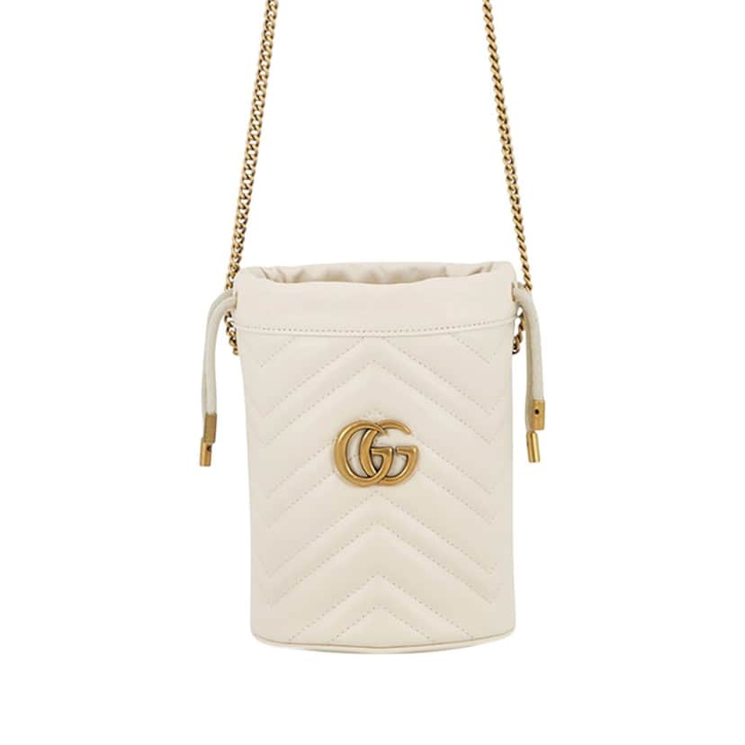 Gucci Small GG Marmont Matelasse Calfskin Bucket Bag White Leather Very good condition - Front View