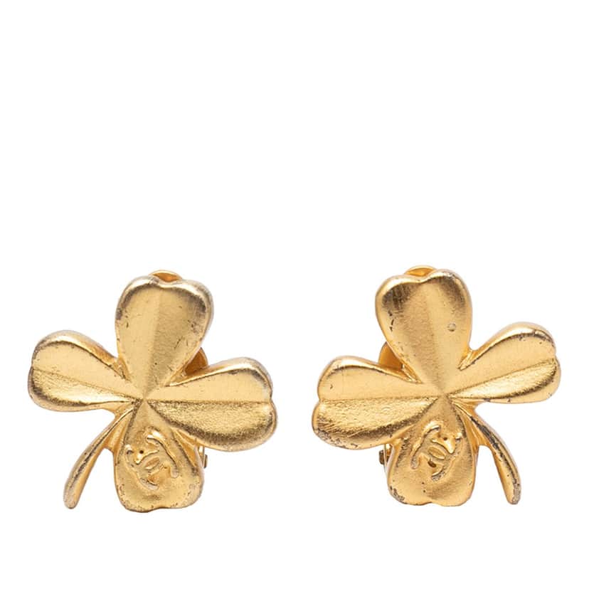 Chanel CC Gold Plated Clover Clip On Earrings Gold Metal Very good condition - Front View