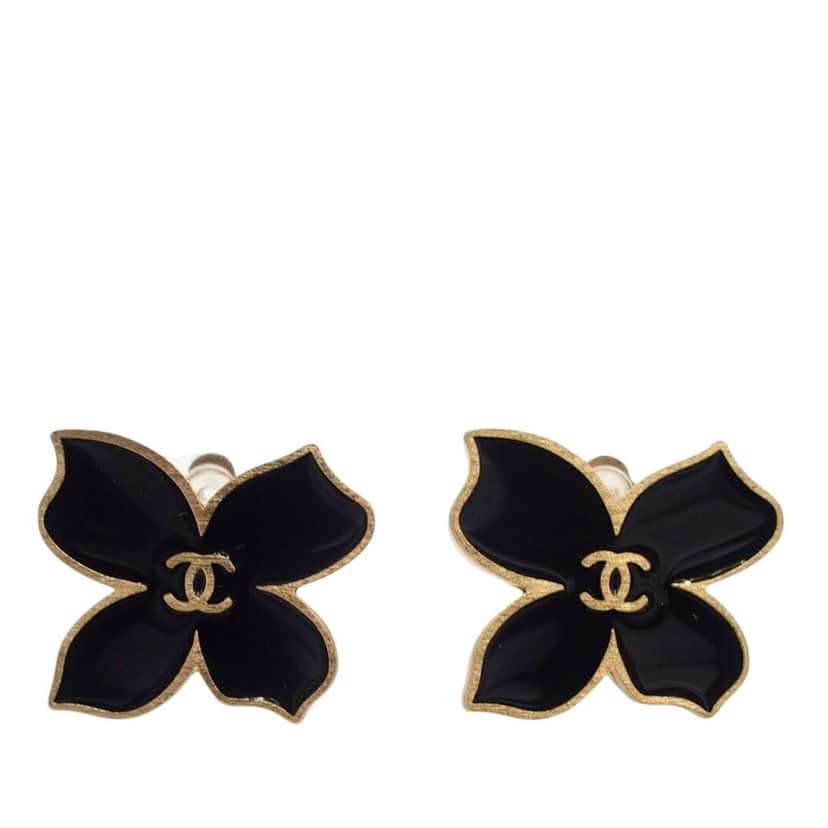 Chanel CC Gold Plated Enamel Flower Clip On Earrings Gold Metal Very good condition - Front View