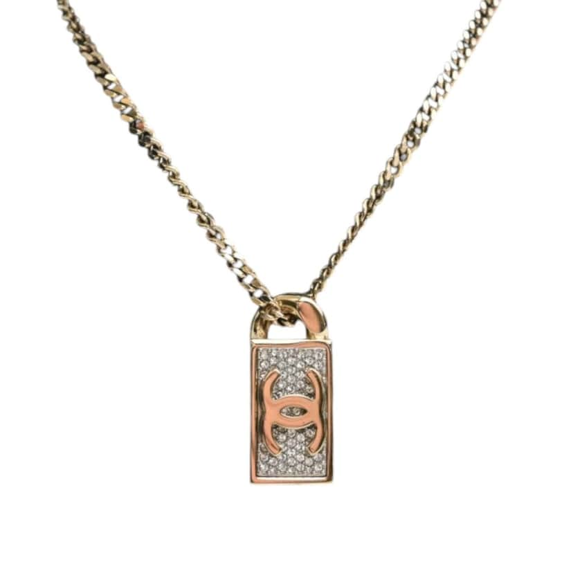 Chanel CC Brass and Strass Dog Tag Pendant Necklace Gold Metal Very good condition - Front View