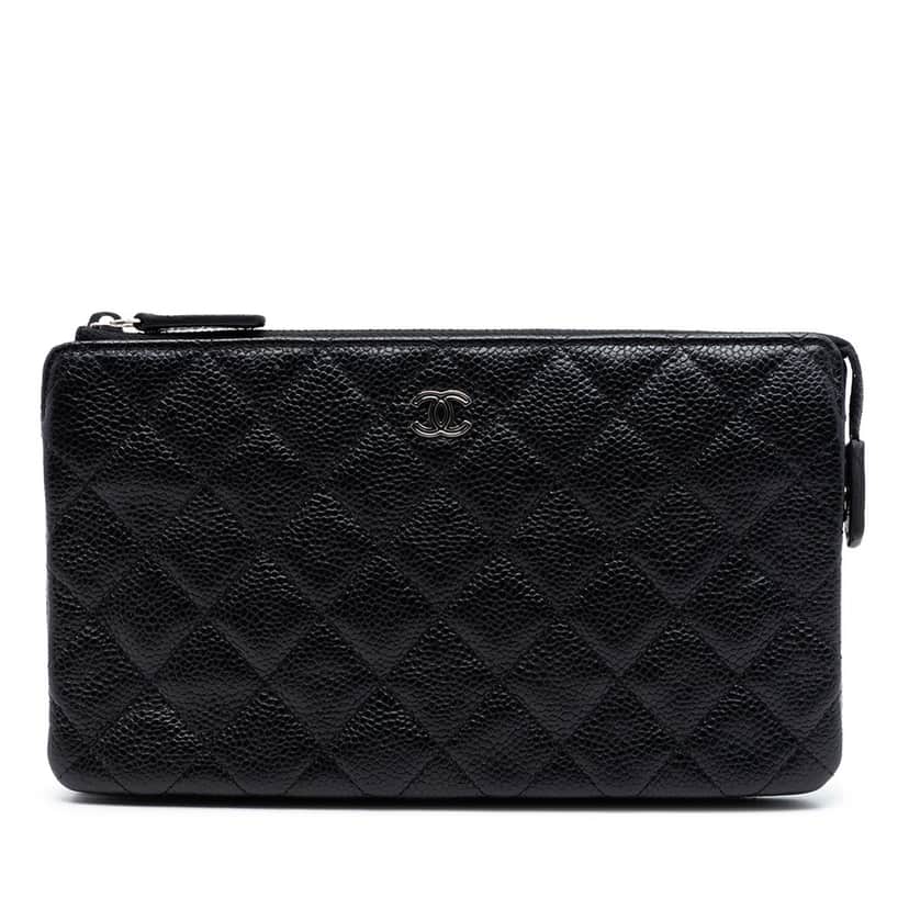 Chanel Small CC Quilted Caviar Zip Pouch Black Leather Very good condition - Front View