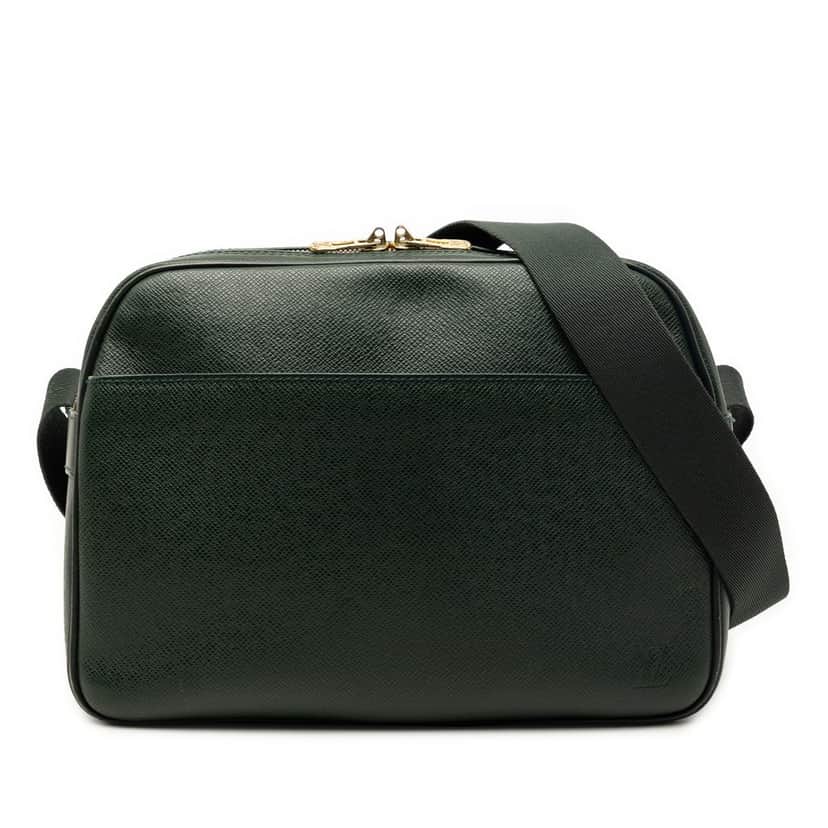 Louis Vuitton Taiga Reporter PM Green Leather Very good condition - Front View