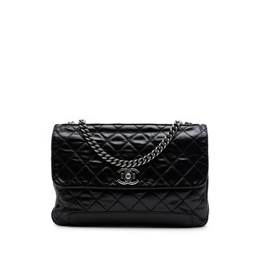 Chanel CC Quilted Glazed Calfskin Flap Black Leather Very good condition - Front View