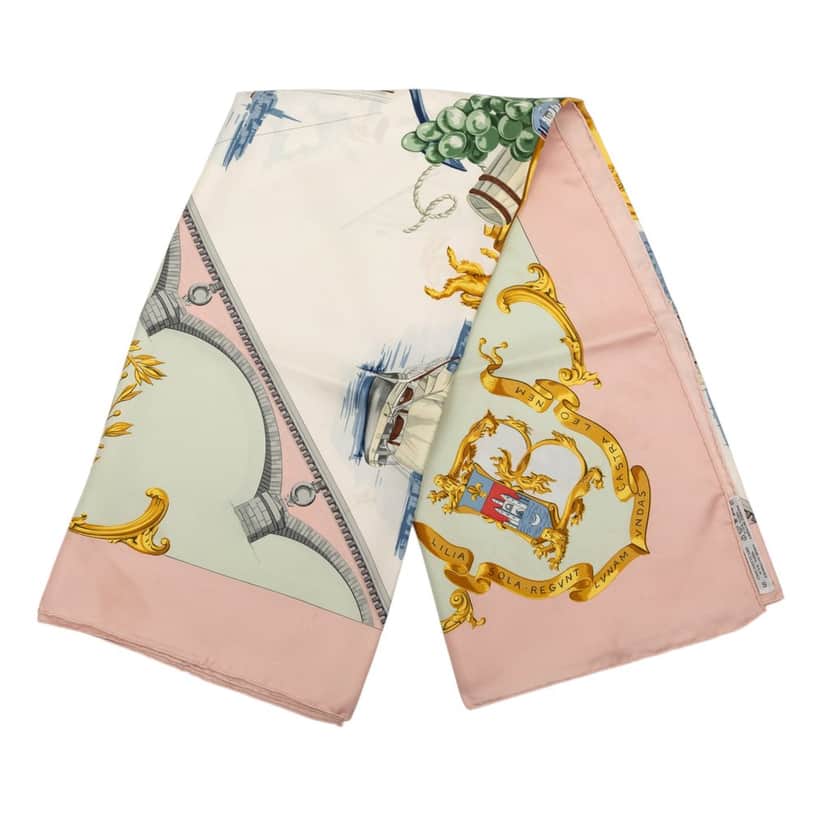 Hermès Bordeaux Porte Oceane Silk Scarf 90 Pink Very good condition - Front View