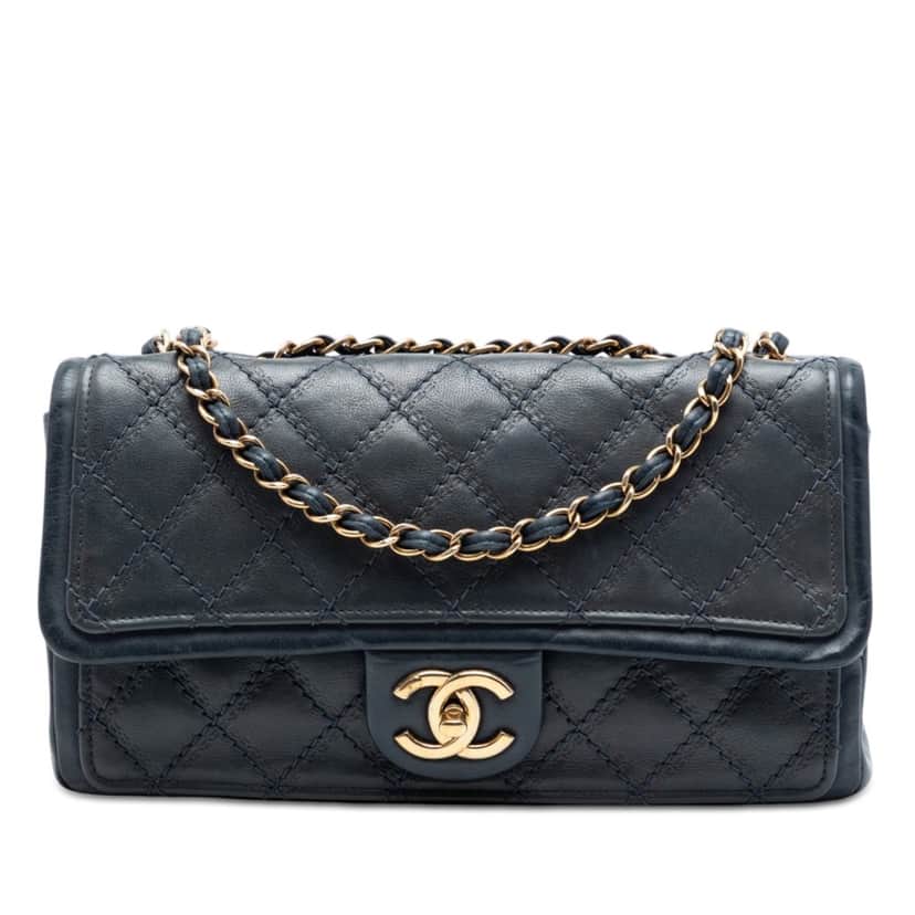 Chanel Medium CC Quilted Iridescent Calfskin Sheriff Star Flap Blue Leather Very good condition - Front View