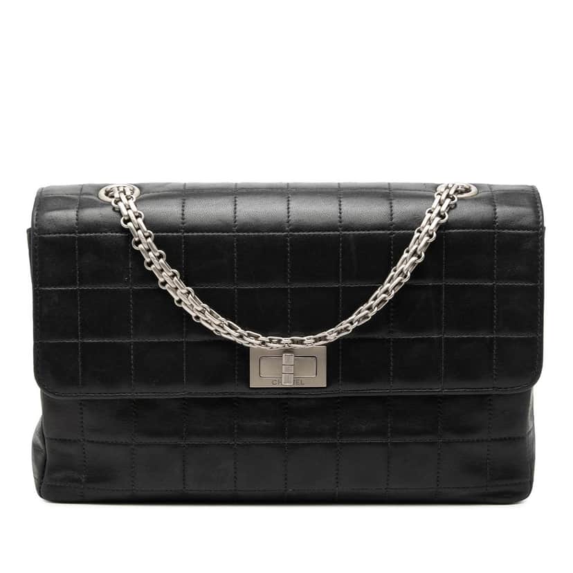 Chanel Chocolate Bar Lambskin Reissue 2.55 Single Flap Black Leather Very good condition - Front View