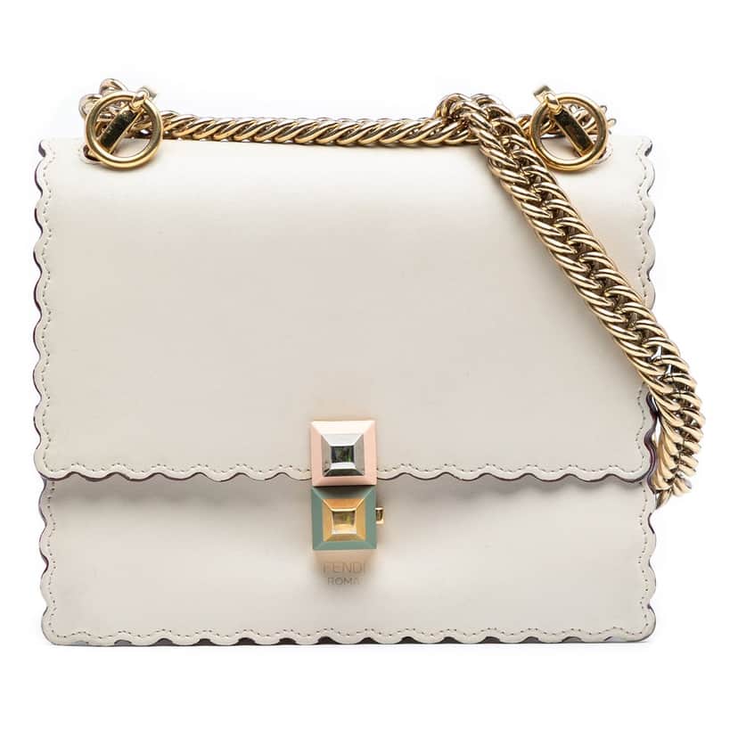 Fendi Small Scalloped Leather Kan I Crossbody White Leather Good condition - Front View