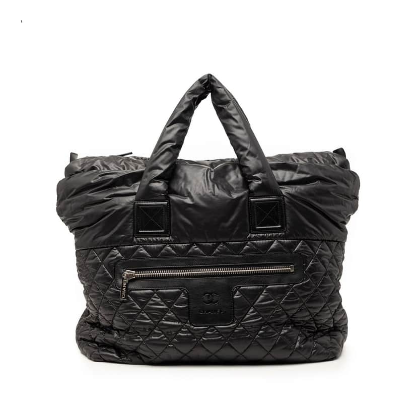Chanel Large Quilted Nylon Reversible Coco Cocoon Tote Black Very good condition - Front View