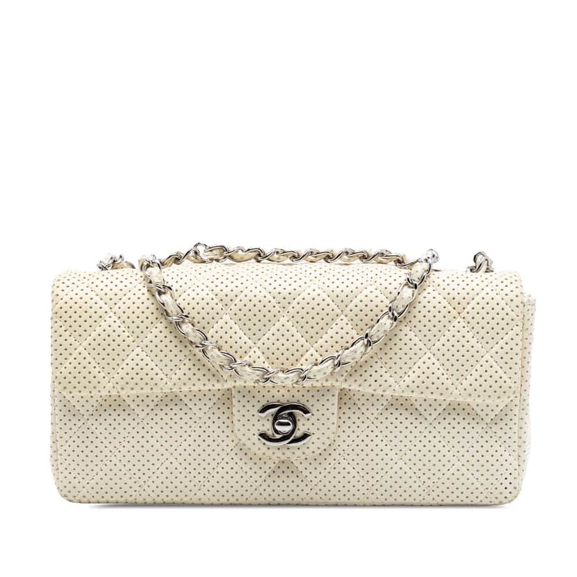 Chanel Classic Perforated Lambskin East West Flap White Leather Very good condition - Front View