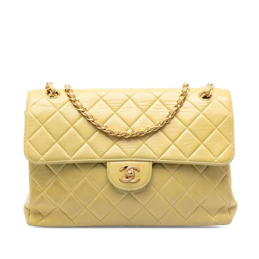 Chanel Jumbo Quilted Lambskin Double Sided Flap Yellow Leather Very good condition - Front View
