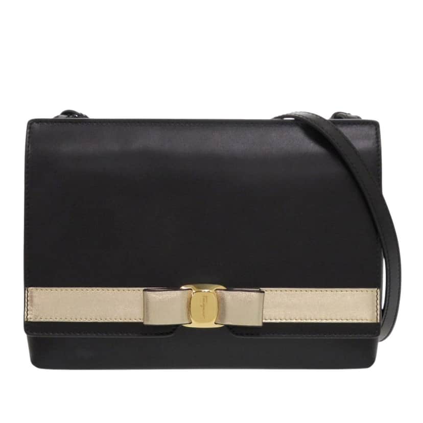 Ferragamo Leather Vara Bow Crossbody Black Leather Very good condition - Front View