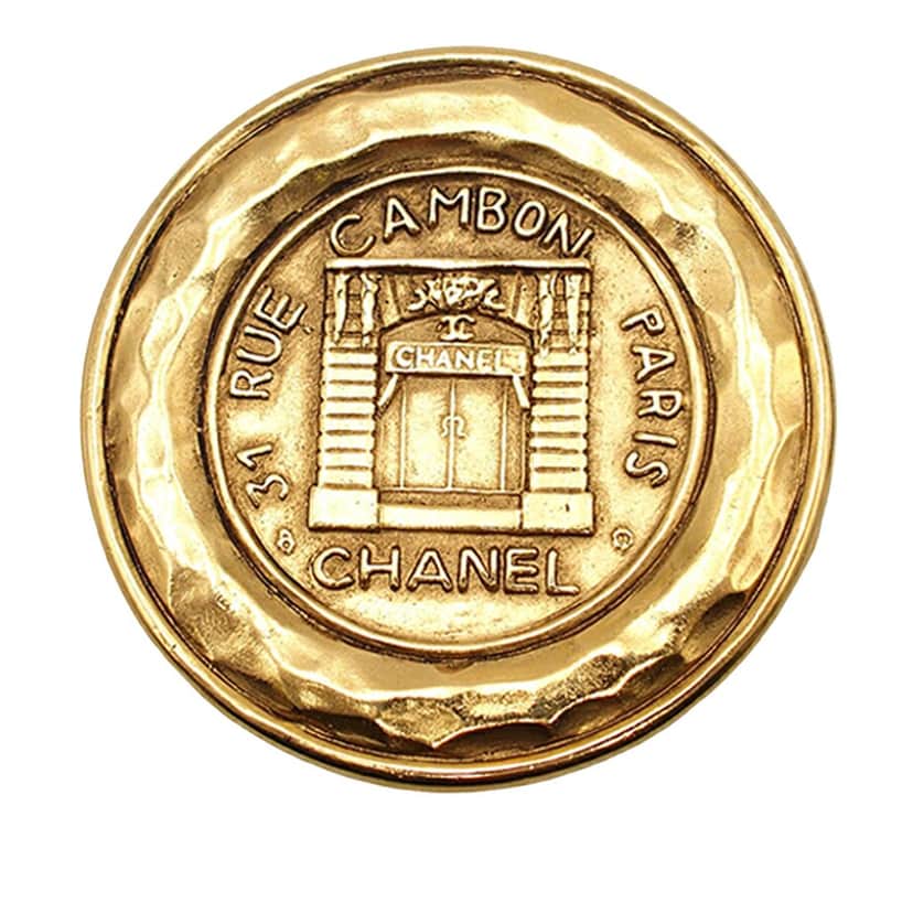 Chanel Gold Plated 31 Rue Cambon Medallion Brooch Gold Metal Very good condition - Front View