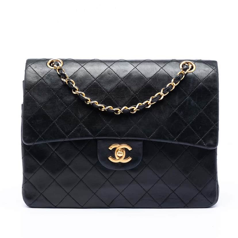 Chanel Medium Tall Classic Lambskin Double Flap Black Leather Very good condition - Front View