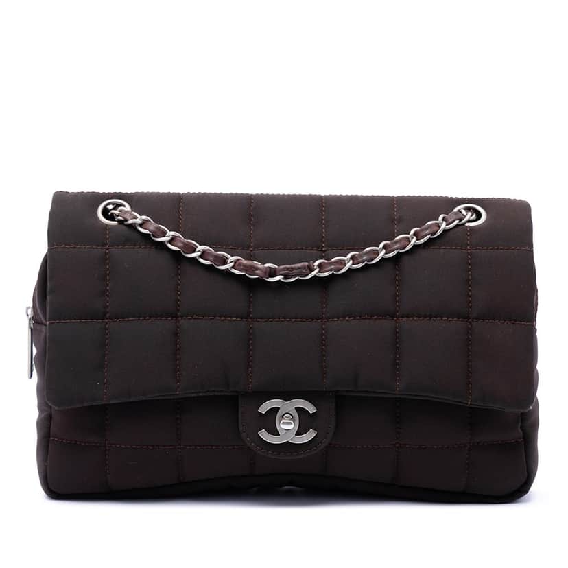 Chanel Medium Nylon Chocolate Bar Camera Flap Brown Very good condition - Front View