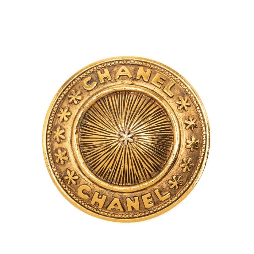 Chanel Gold Plated Round Brooch Gold Metal Very good condition - Front View