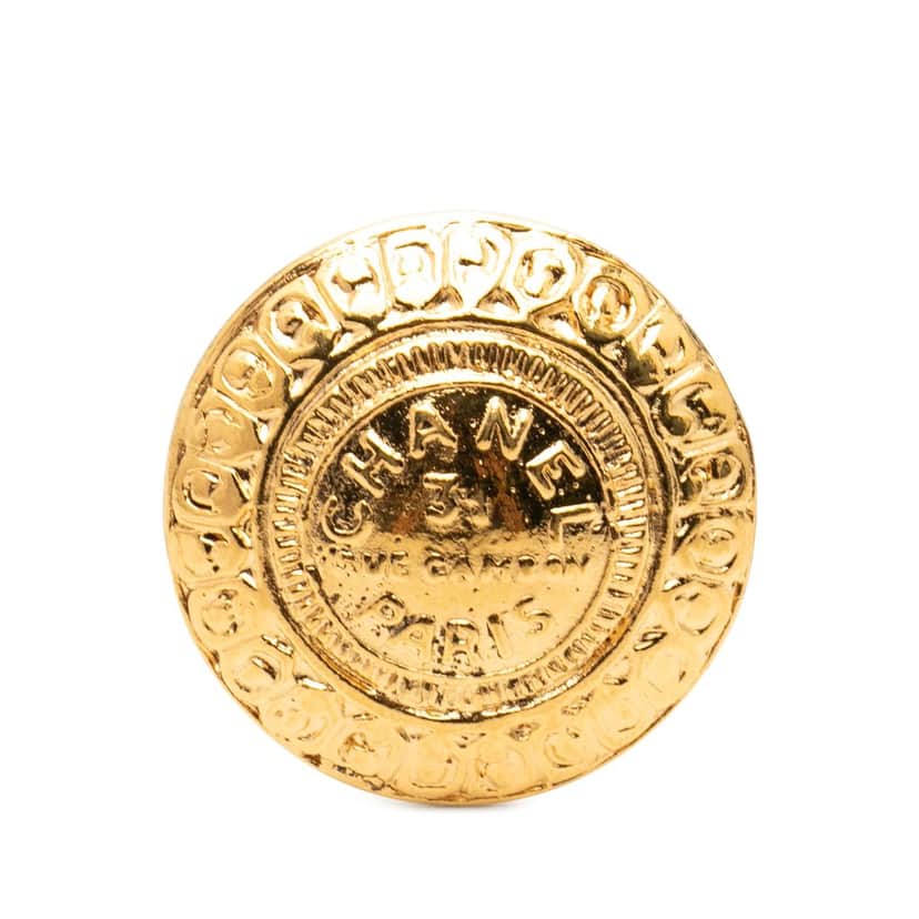 Chanel Gold Plated 31 Rue Cambon Round Brooch Gold Metal Very good condition - Front View