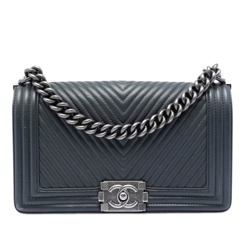 Chanel Old Medium Chevron Lambskin Boy Flap Other Leather Very good condition - Front View