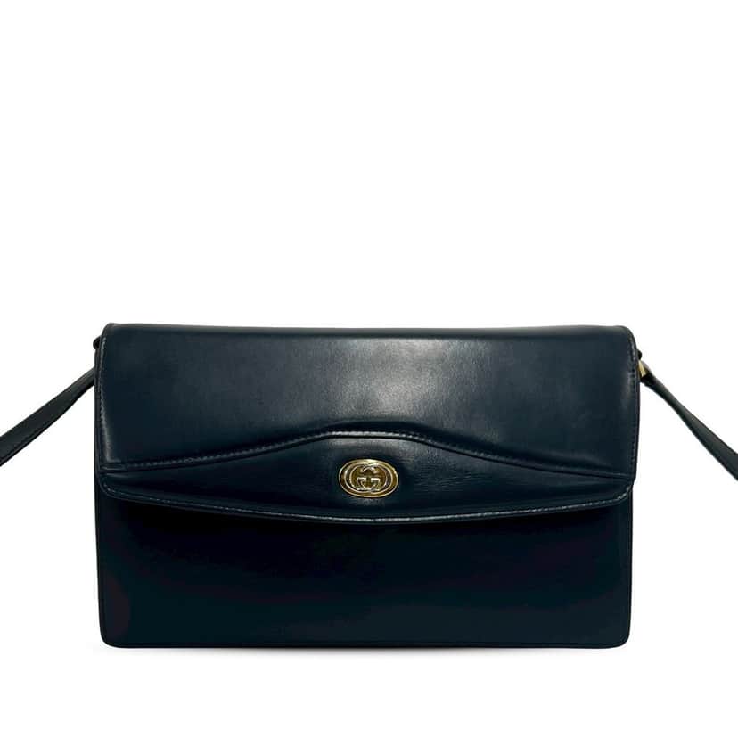 Gucci Leather Flap Crossbody Black Leather Very good condition - Front View